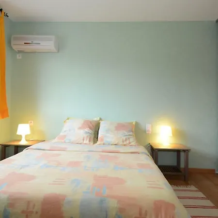 בית נופש Des Mesanges Haybes